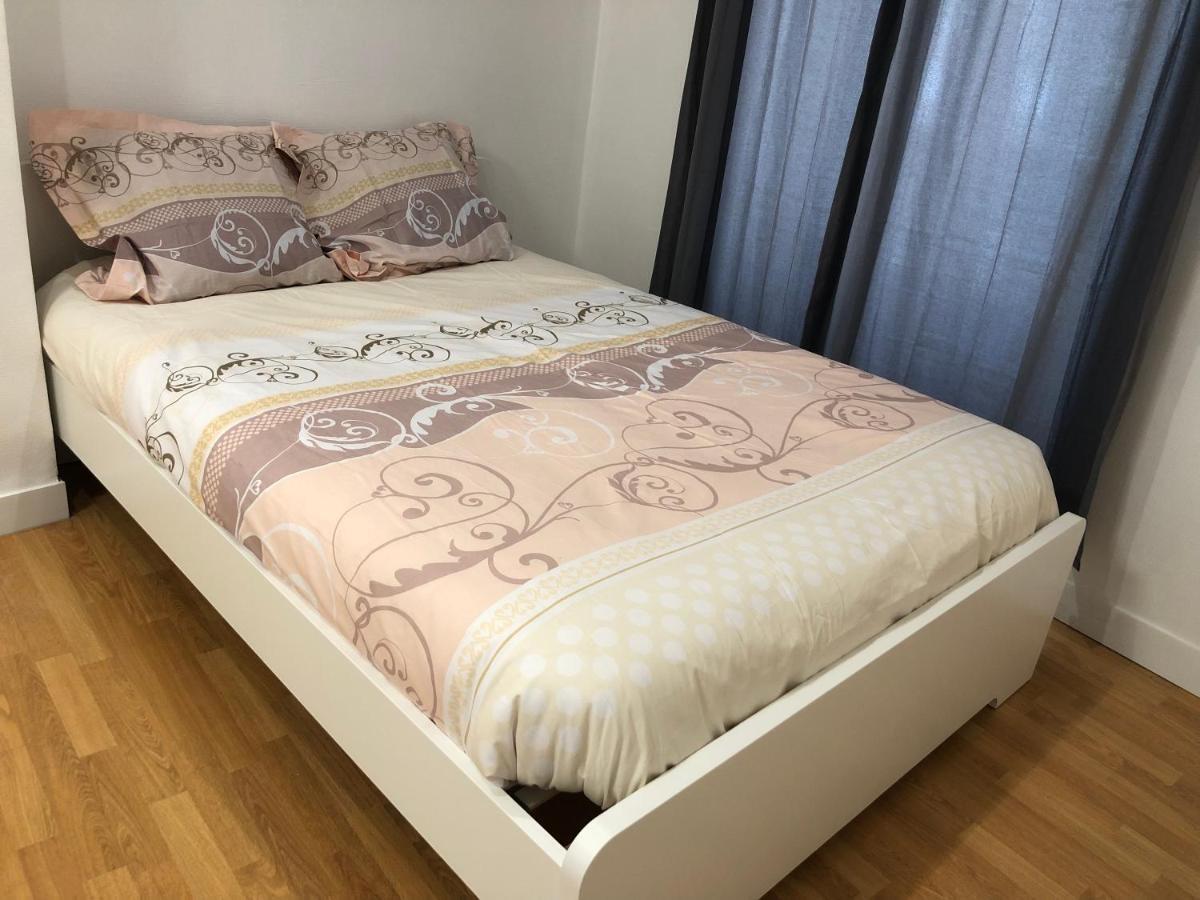 New Saint Maur-Logement Lovely Flat 32M2 Париж Екстериор снимка